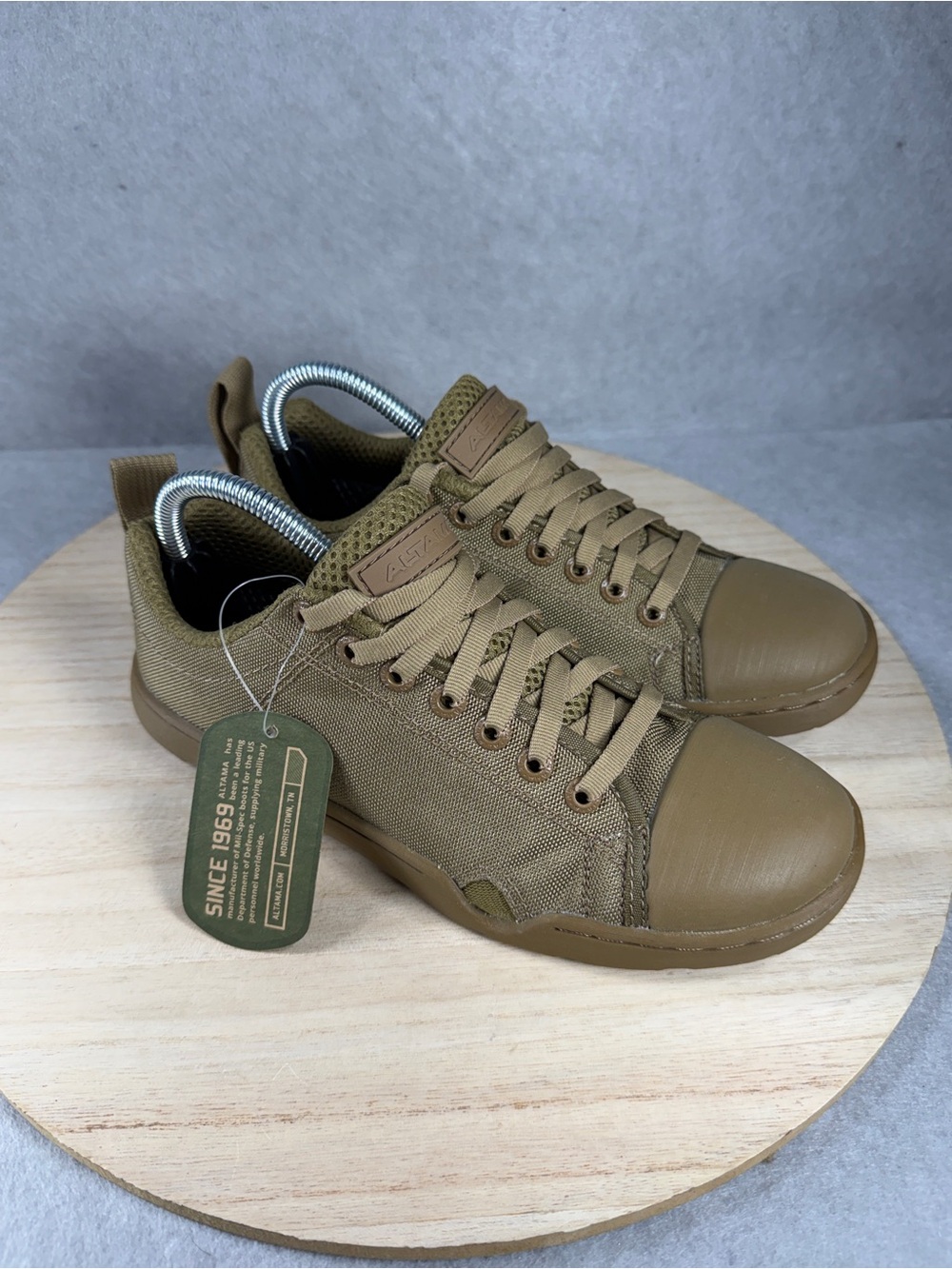 NWT Altama OTB Maritime Assault Low 335003 Coyote Tan Mens 5 Tactical Shoes EUC